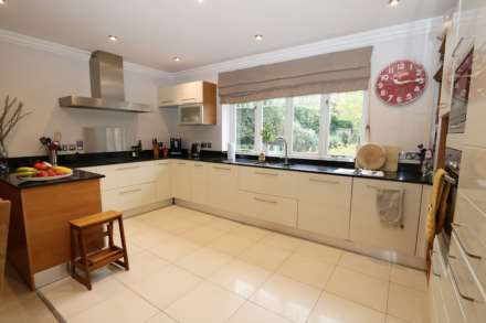 Tidmarsh, Berkshire, Image 3