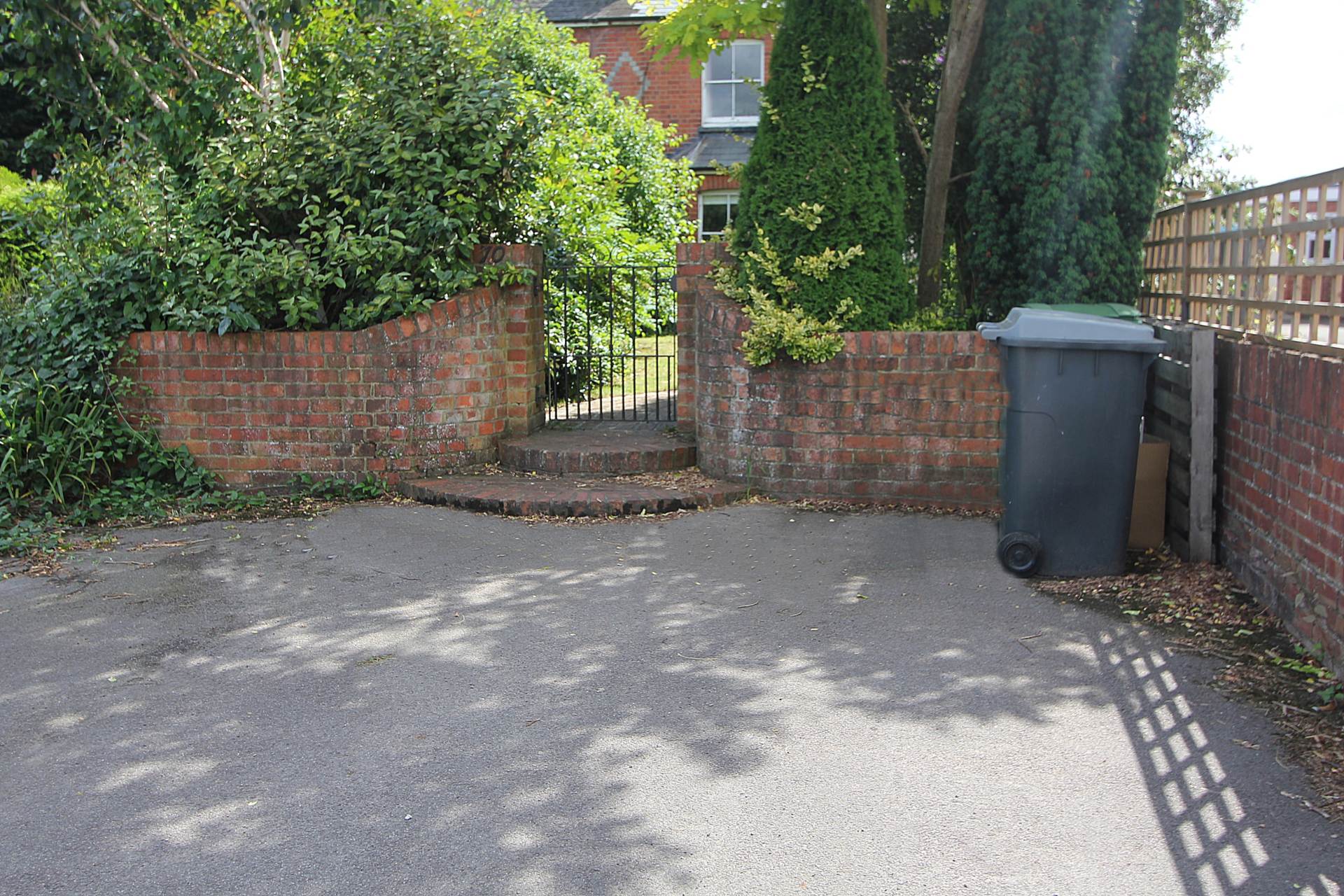 Pangbourne, Berkshire - Walk to shops,amenities &  train to London, Image 11
