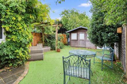 Pangbourne, Berkshire - Walk to shops,amenities &  train to London, Image 10