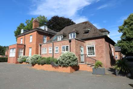 2 Bedroom Semi-Detached, Henley On Thames