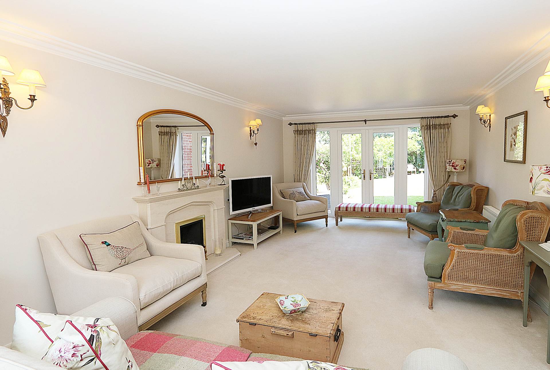 Upper Basildon, Image 4
