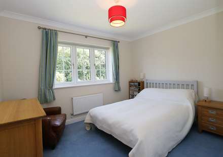 Upper Basildon, Image 12