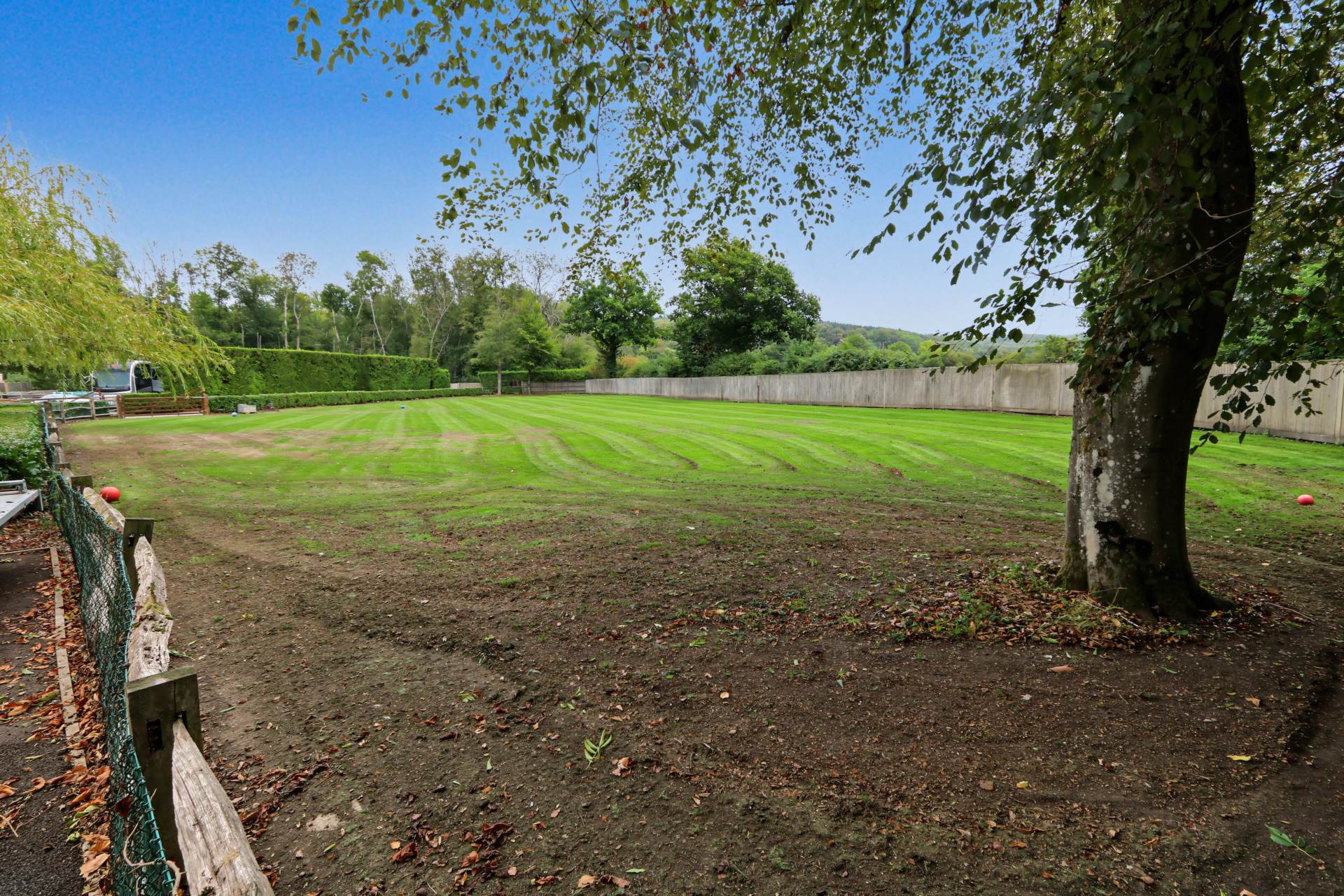 Mill Lane, Tidmarsh - Main house, 2 bed annexe. Commercial yard 24 hr useage, outbuildings & Offices. NO ONWARD CHAIN, Image 28