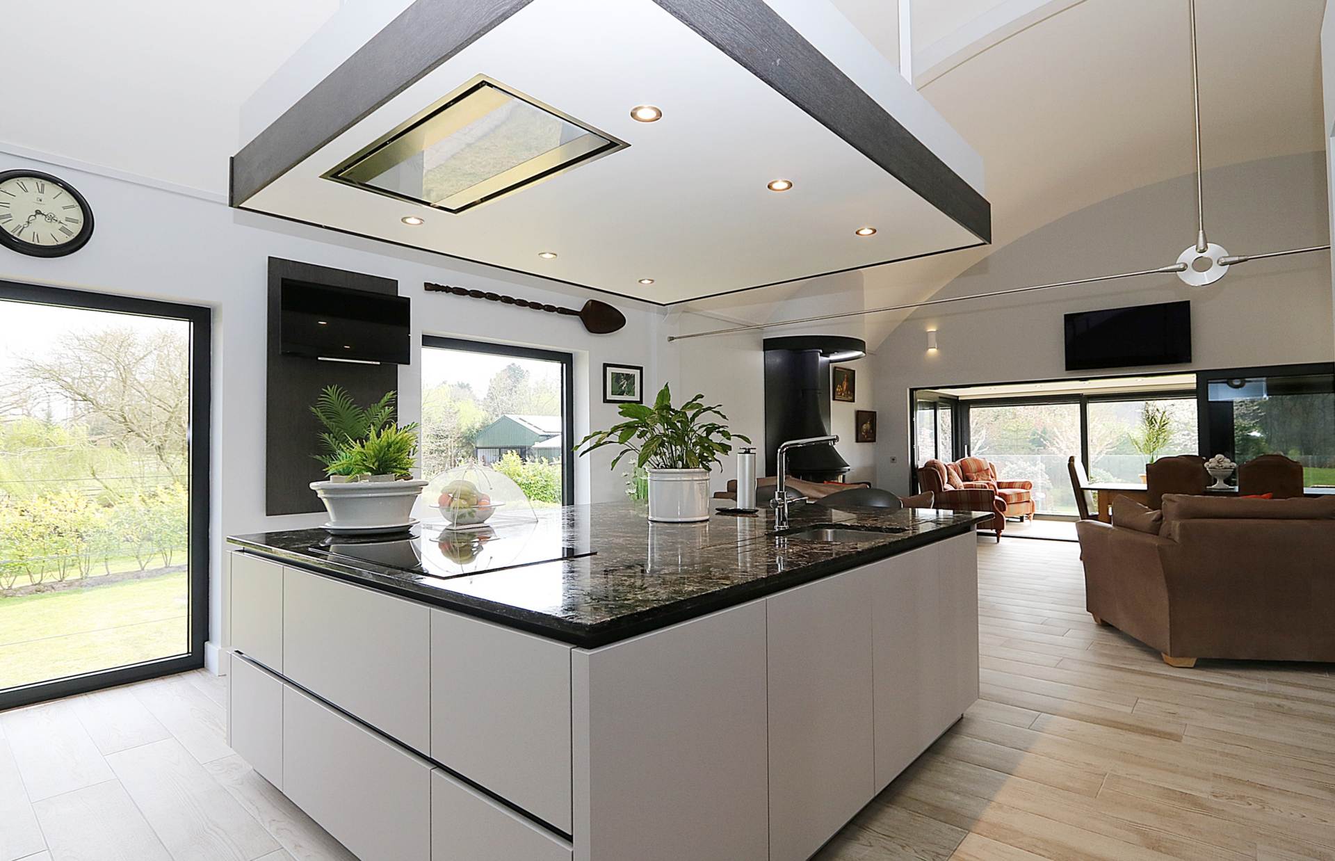 Marlston Road, Marlston, Image 12