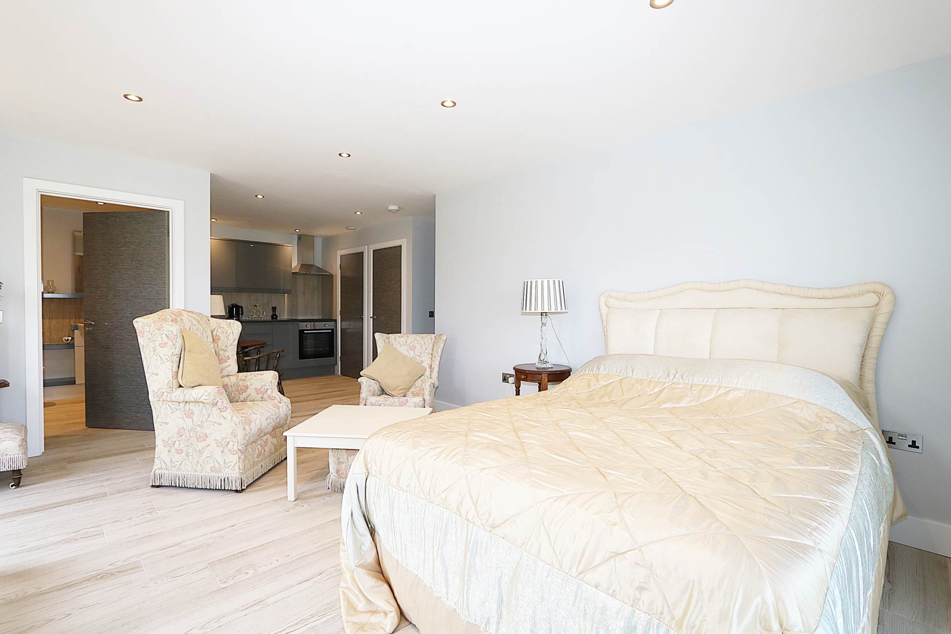 Marlston Road, Marlston, Image 21