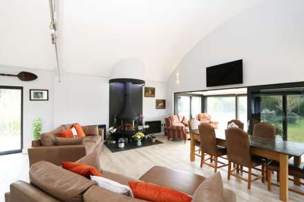 Marlston Road, Marlston, Image 7