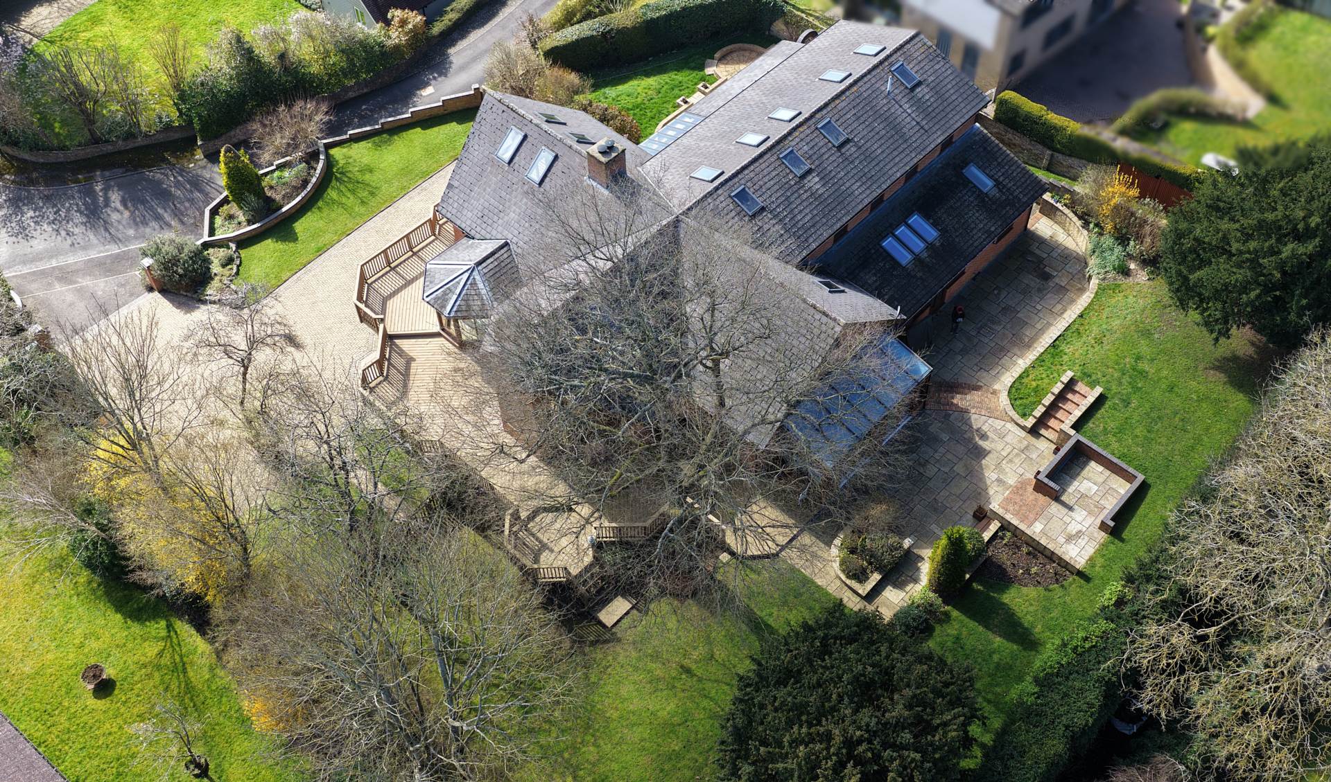 Pangbourne - Walk to village shops, amenities & train station to London, Image 9