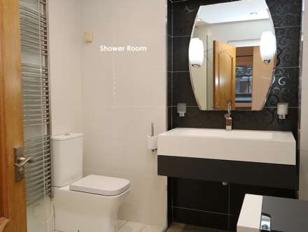 Whitchurch On Thames - walk to shops, restaurants & train station, Image 15