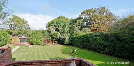 Riverview Road, Pangbourne, Image 5