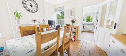 Meadowside Road, Pangbourne, Image 7