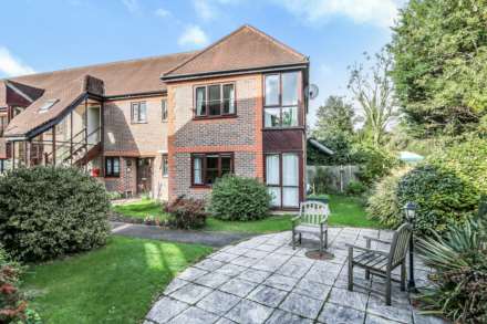 Property For Sale Willows Court, Pangbourne, Reading