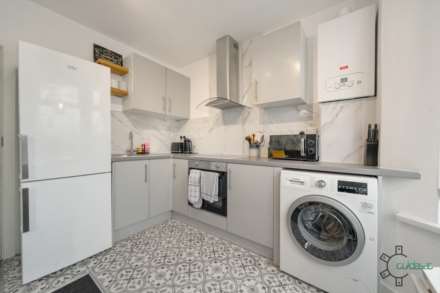 Park Avenue Road, Tottenham N17, Image 3