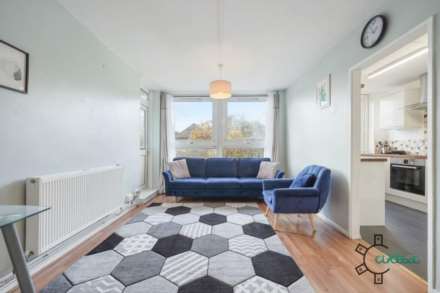 Oatfield House, Seven Sisters N15, Image 9