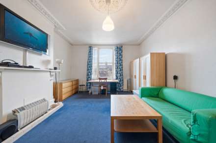 Upper Tollington Park, Stroud Green N4, Image 8