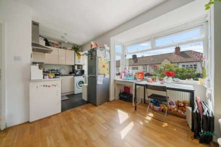Carew Road, Tottenham N17, Image 2