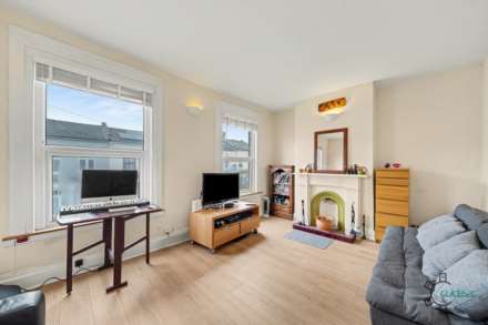 Newlyn Road, Tottenham N17, Image 7