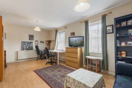 Property For Sale Northumberland Park, Tottenham, London