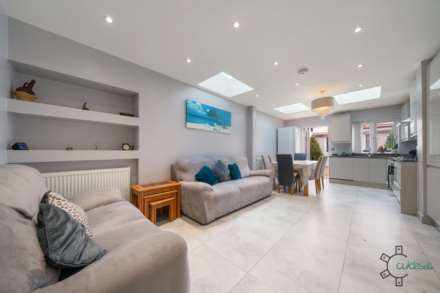 Thackeray Avenue, Tottenham N17, Image 1