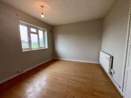 Cuckoo Hall Lane, Edmonton N9, Image 6