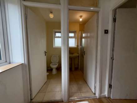 Cuckoo Hall Lane, Edmonton N9, Image 7