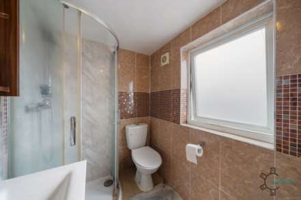 Acacia Road, Leytonstone E11, Image 9