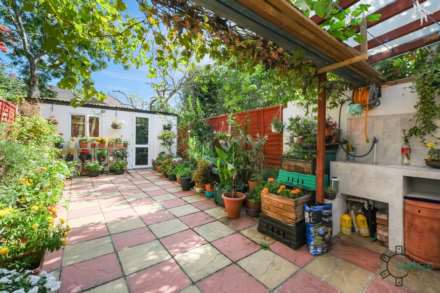 Terront Road, South Tottenham N15, Image 6