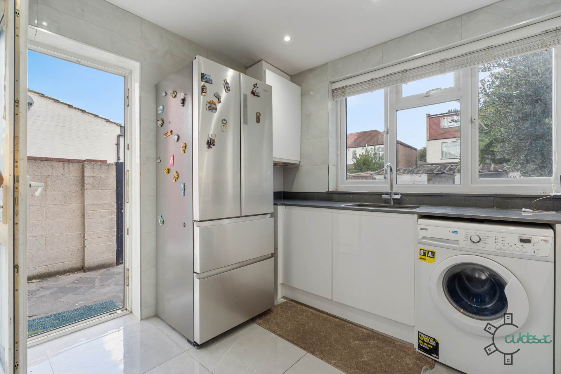 Parkstone Avenue, Upper Edmonton N18, Image 12