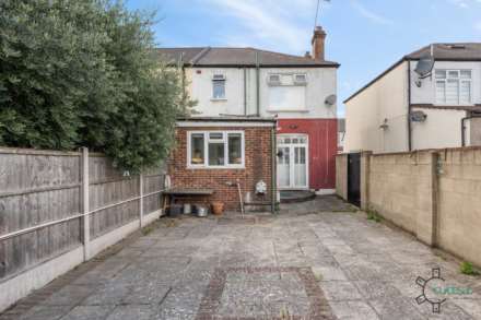 Parkstone Avenue, Upper Edmonton N18, Image 5