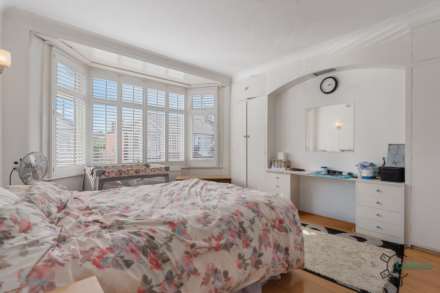 Parkstone Avenue, Upper Edmonton N18, Image 7