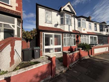 Mafeking Road, Tottenham, N17, Image 1