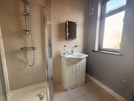 Mafeking Road, Tottenham, N17, Image 7