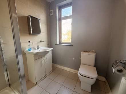 Mafeking Road, Tottenham, N17, Image 8