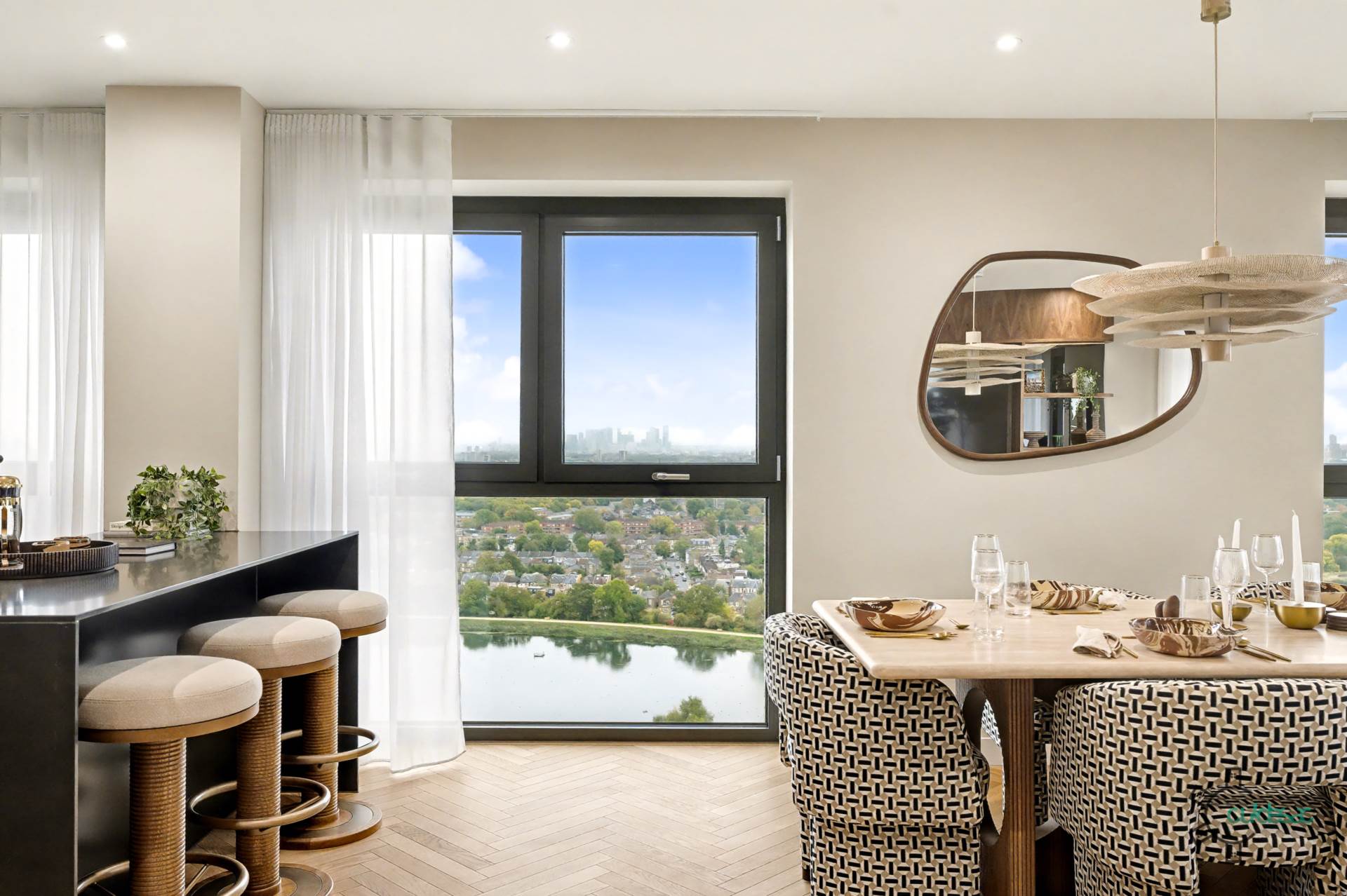 Emperor Point, Manor House N4, Image 5