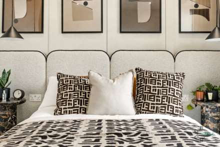 Emperor Point, Manor House N4, Image 12