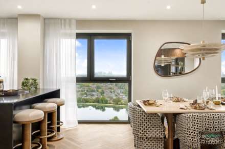 Emperor Point, Manor House N4, Image 5