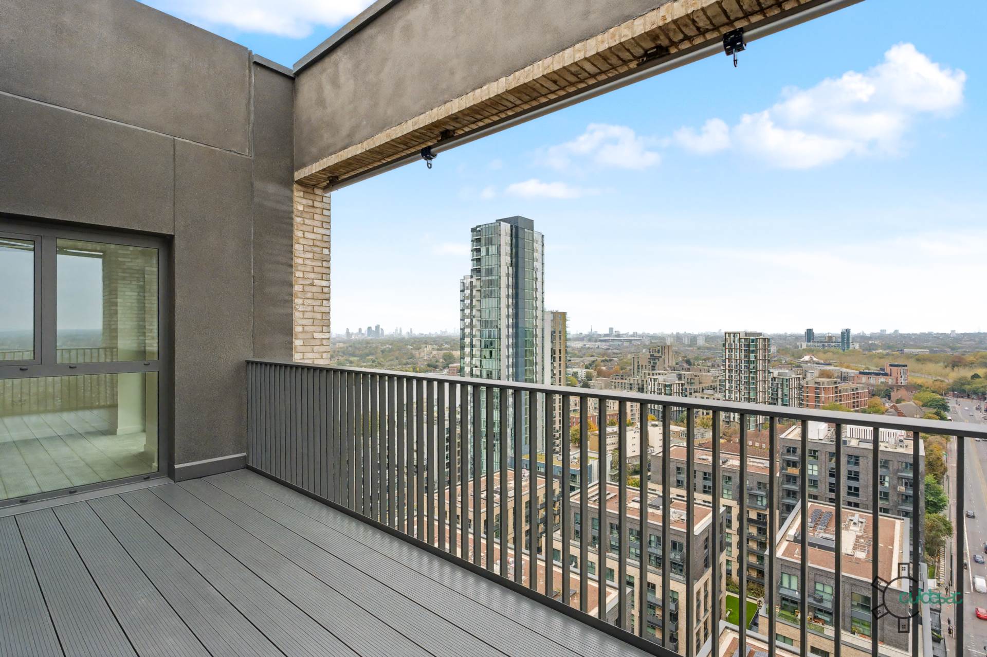 Emperor Point, Manor House N4, Image 10