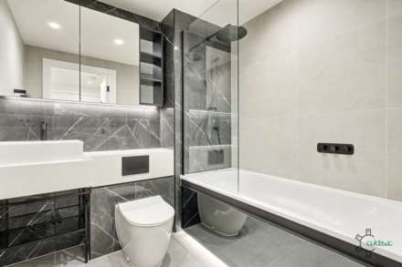 Emperor Point, Manor House N4, Image 5