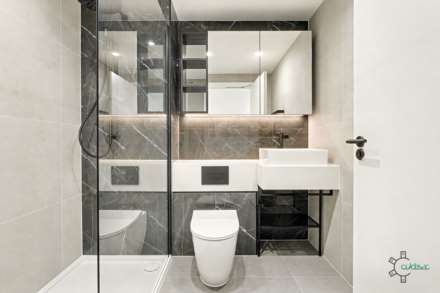 Emperor Point, Manor House N4, Image 6