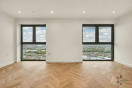 Emperor Point, Manor House N4, Image 9