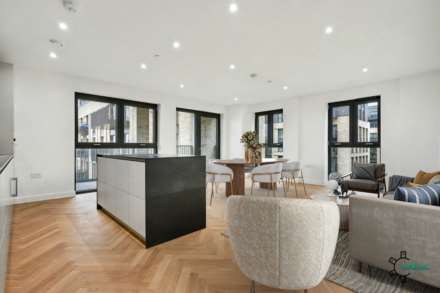 Emperor Point, Manor House N4, Image 2