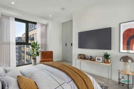 Emperor Point, Manor House N4, Image 9