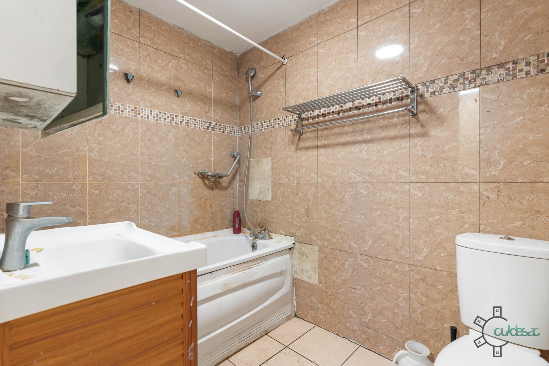 Elfrida Close, Woodford IG8, Image 9