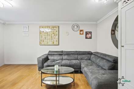 Altier Close, Tottenham N17, Image 4