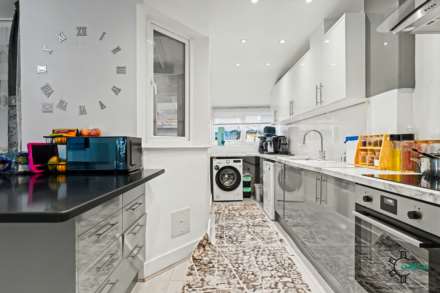 Morecombe Terrace, Edmonton N18, Image 4