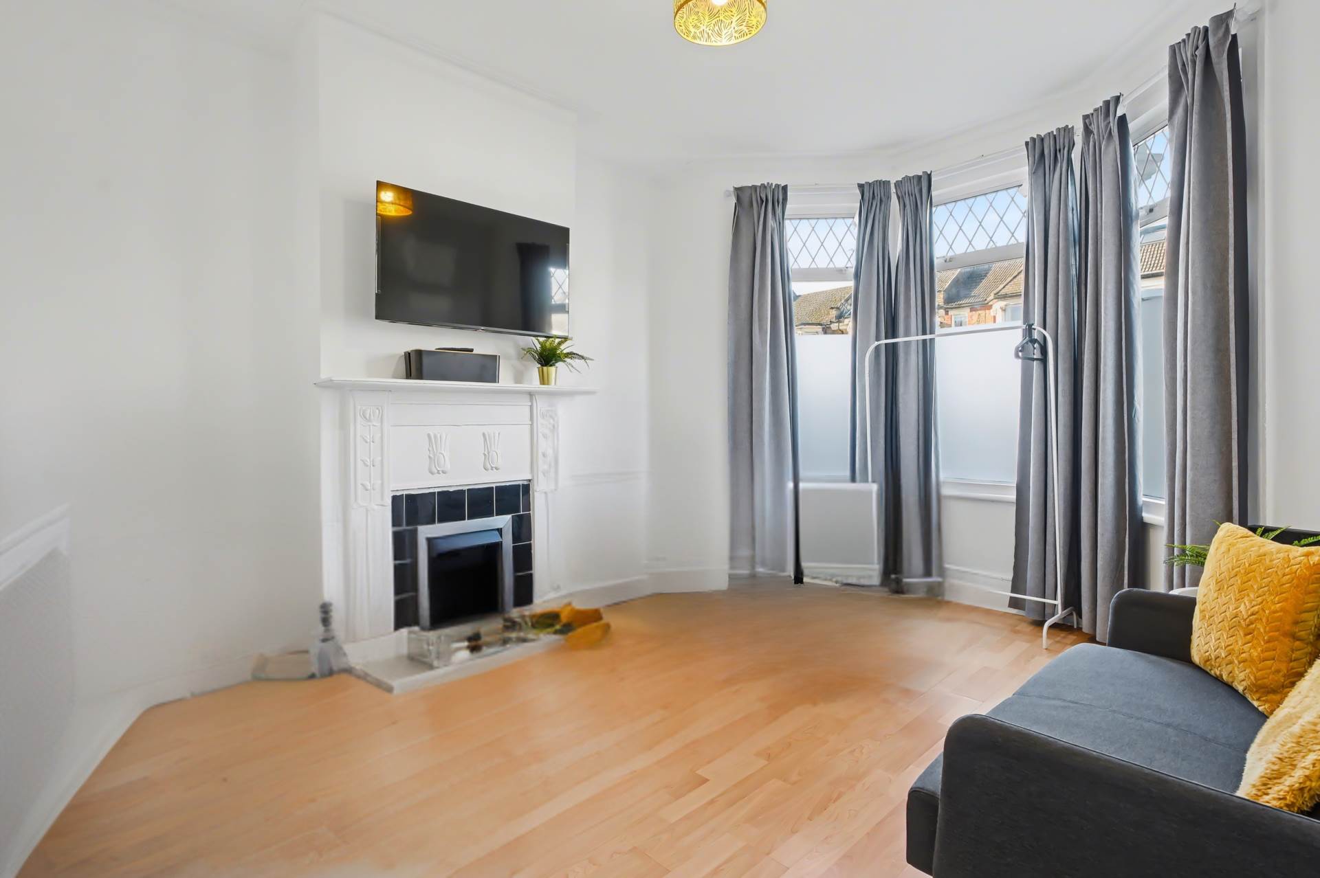 Shelbourne Road, Tottenham N17, Image 2