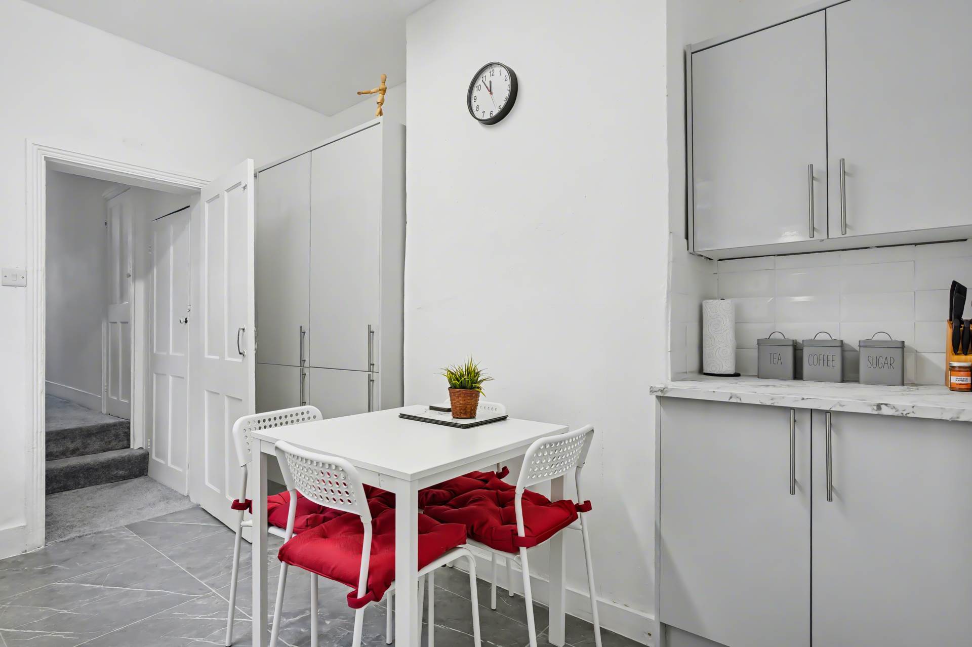 Shelbourne Road, Tottenham N17, Image 3