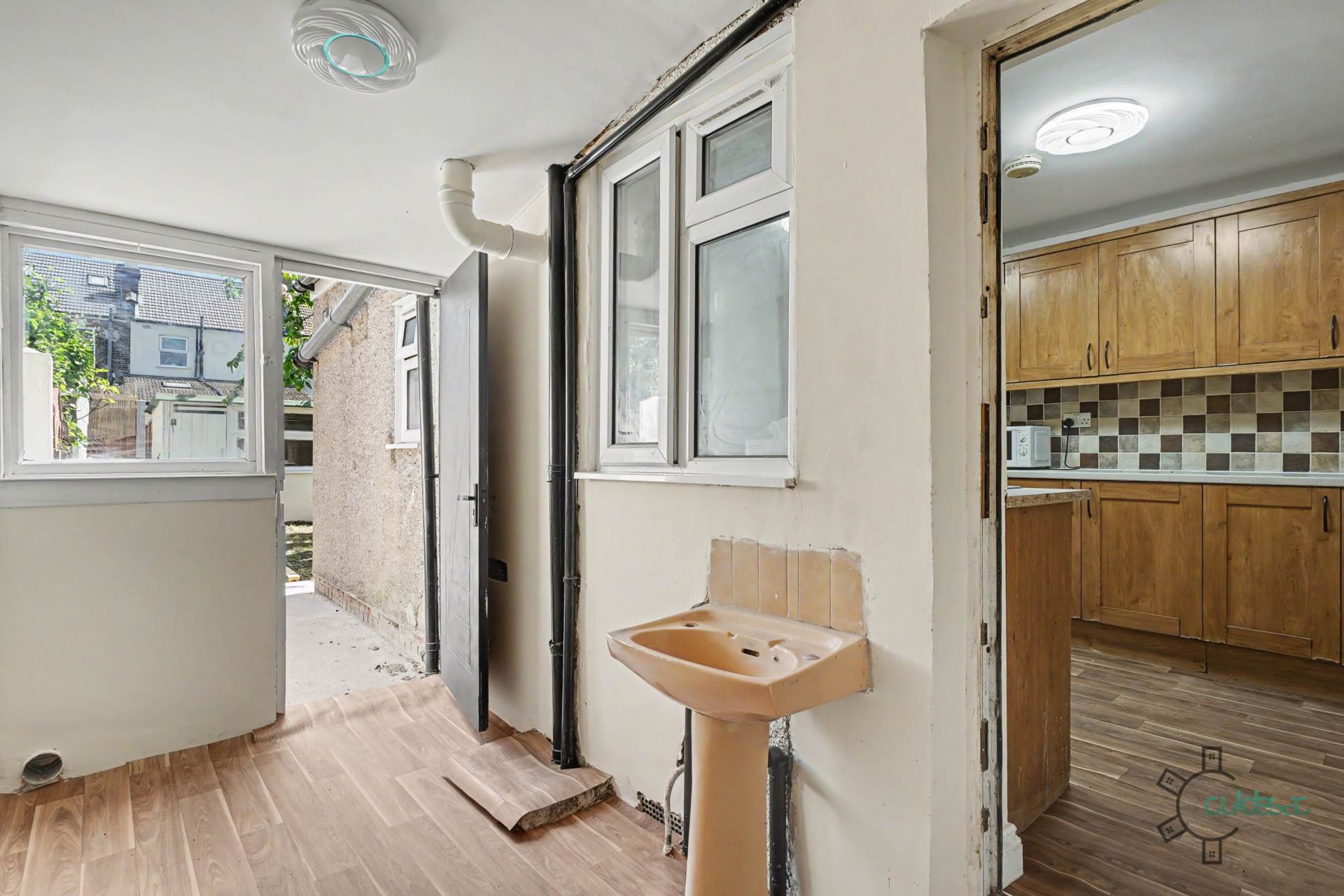 Bartle Avenue, East Ham E6, Image 4