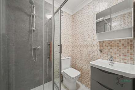 Bartle Avenue, East Ham E6, Image 12