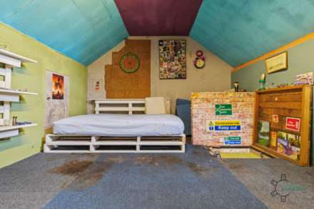 Great Cambridge Road, Enfield, EN1, Image 11