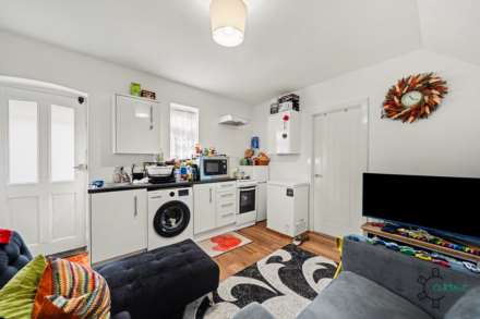 Baker Street, Enfield EN1, Image 1